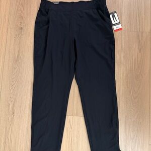 Eddie Bauer Women’s Traveler Ankle Pants – Black, Size Medium | NWT